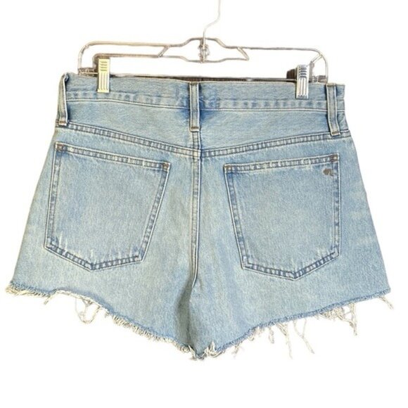 Madewell Relaxed Denim Shorts in Cedarcroft Wash - Picture 3 of 8